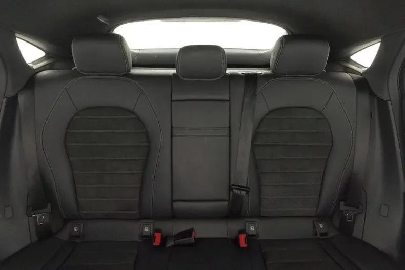 Mercedes-Benz GLC 200 din 2022 cu 16.733 km - oferta MER125944 - foto 8