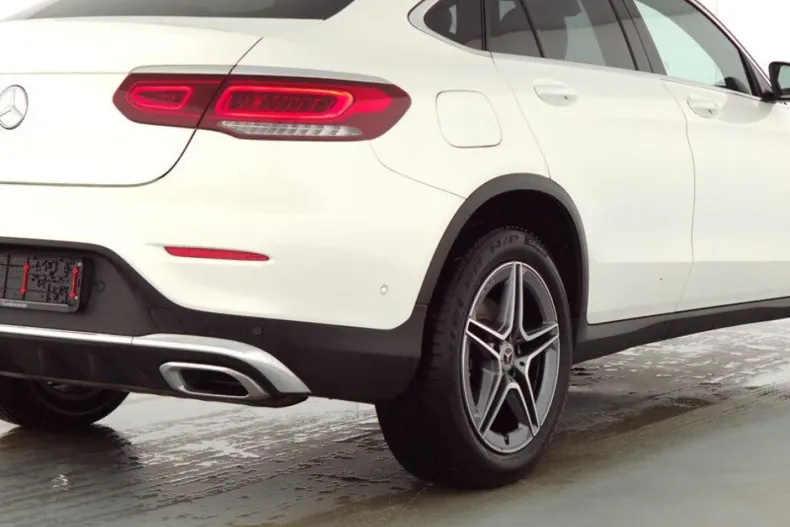 Mercedes-Benz GLC 200 din 2022 cu 16.733 km - oferta MER125944 - foto 10