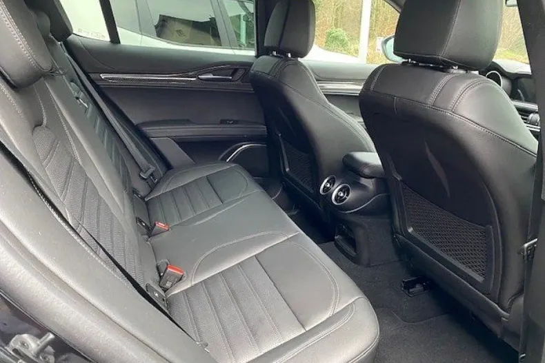 Alfa Romeo Stelvio din 2022 cu 24.990 km - oferta ALF125945 - foto 10