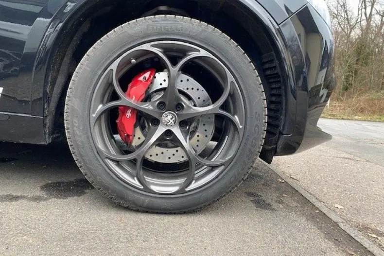 Alfa Romeo Stelvio din 2022 cu 24.990 km - oferta ALF125945 - foto 12