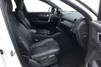 Volvo XC40 din 2022 cu 14.500 km - oferta VOL125952 - foto 6