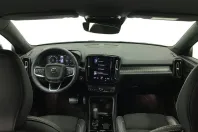 Volvo XC40 din 2022 cu 14.500 km - oferta VOL125952 - foto 7