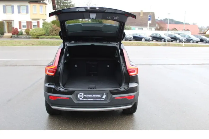 Volvo XC40 din 2021 cu 43.000 km - oferta VOL125953 - foto 5