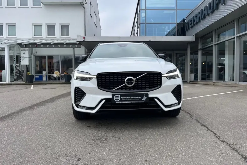 Volvo XC60 din 2023 cu 20.000 km - oferta VOL125954 - foto 2