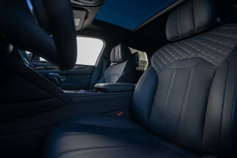 Bentley Bentayga din 2023 cu 34.490 km - oferta BEN125957 - foto 26