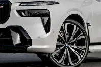 BMW X7 din 2023 cu 10 km - oferta BMW125972 - foto 3