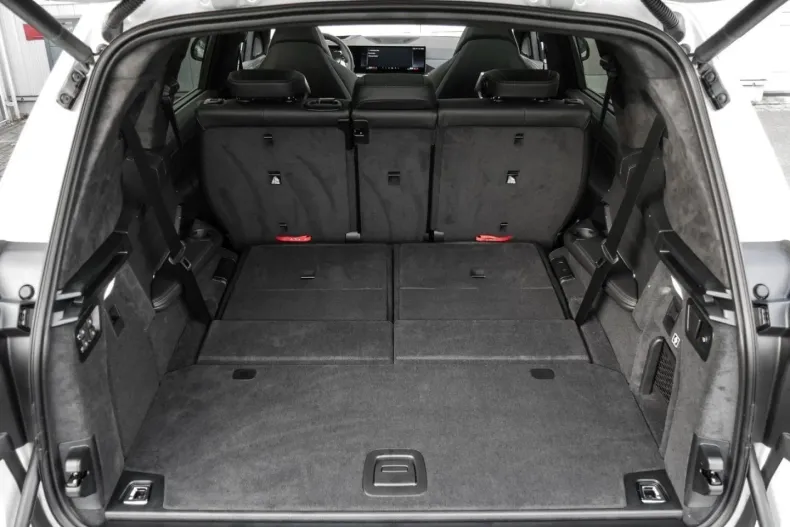 BMW X7 din 2023 cu 10 km - oferta BMW125972 - foto 14