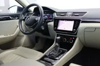 Skoda Superb din 2022 cu 53.208 km - oferta SKO125974 - foto 2