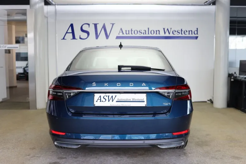 Skoda Superb din 2022 cu 53.208 km - oferta SKO125974 - foto 6