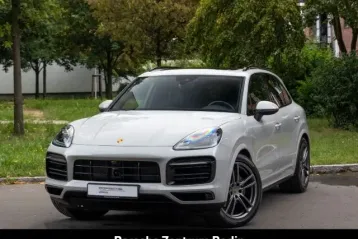 Porsche Cayenne din 2022 - oferta POR125977