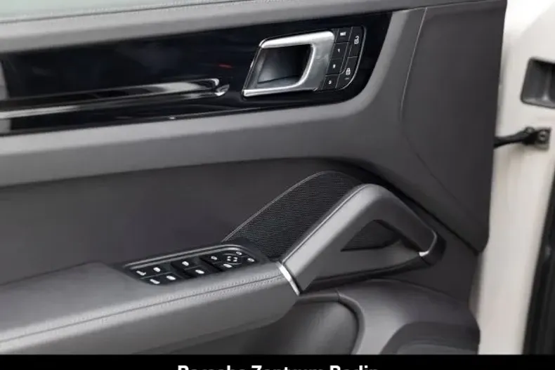 Porsche Cayenne din 2022 cu 11.147 km - oferta POR125977 - foto 20