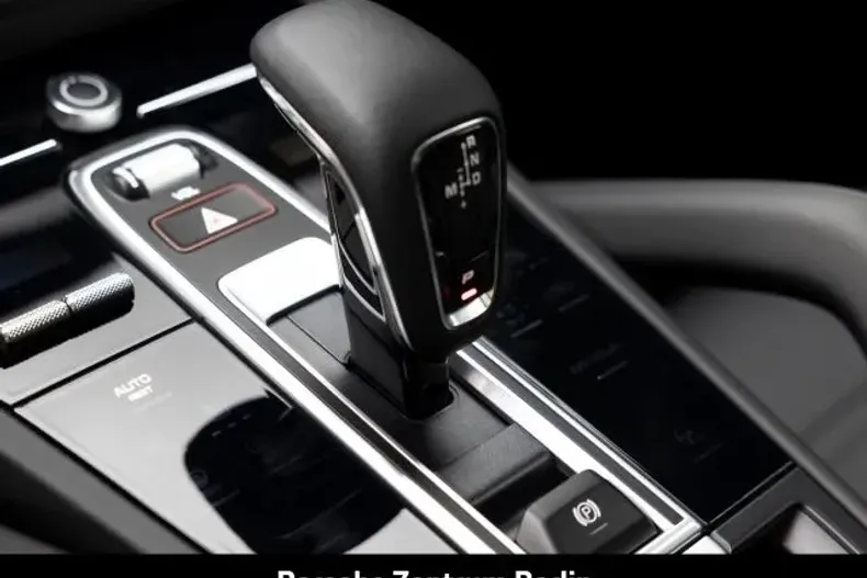 Porsche Cayenne din 2022 cu 11.147 km - oferta POR125977 - foto 25