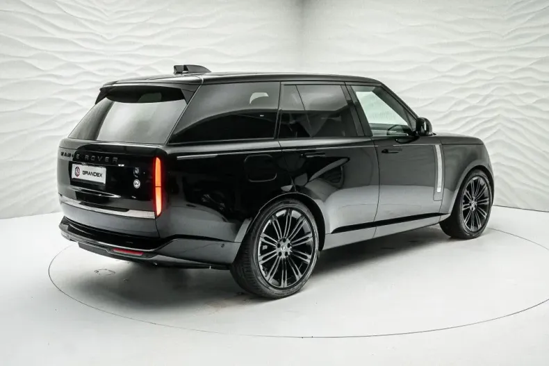 Land Rover Range Rover din 2024 cu 50 km - oferta LAN125979 - foto 4