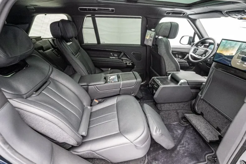 Land Rover Range Rover din 2024 cu 50 km - oferta LAN125979 - foto 18