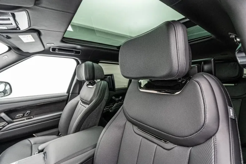 Land Rover Range Rover din 2024 cu 50 km - oferta LAN125979 - foto 19