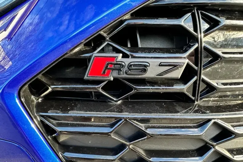 Audi RS7 din 2023 cu 15.000 km - oferta AUD125983 - foto 10