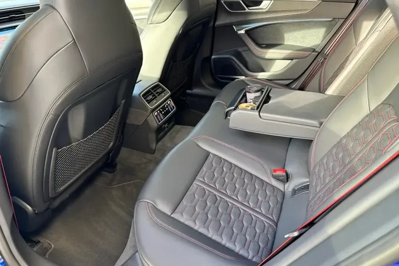 Audi RS7 din 2023 cu 15.000 km - oferta AUD125983 - foto 21