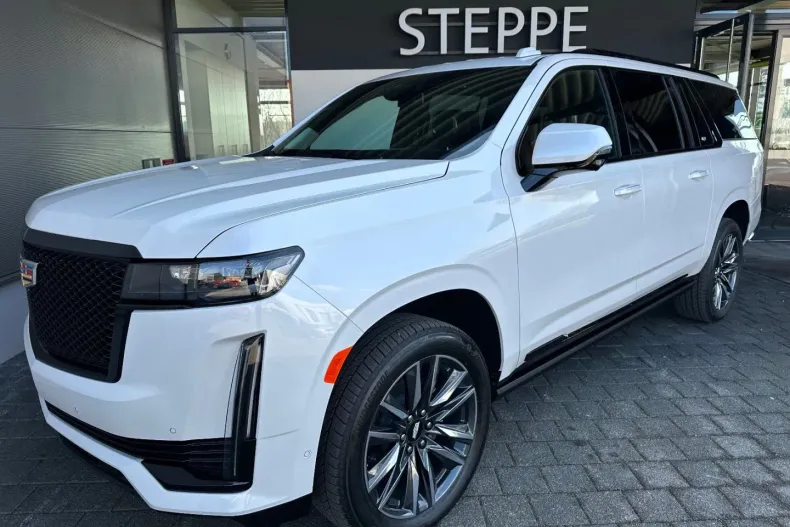 Cadillac Escalade din 2023 cu 50 km - oferta CAD125984 - foto 1