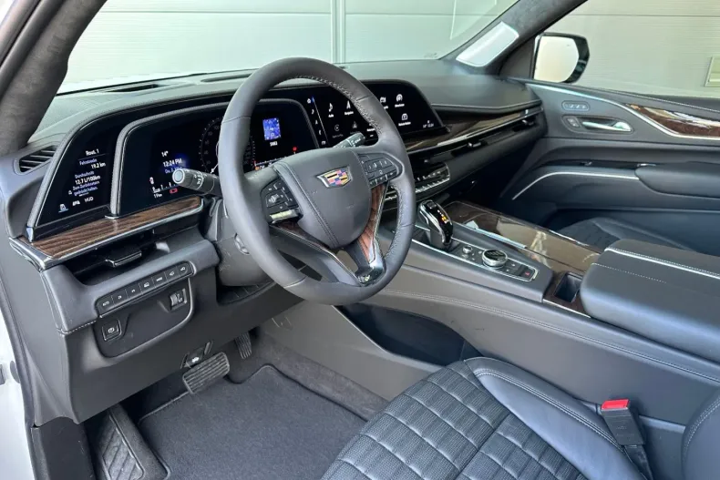 Cadillac Escalade din 2023 cu 50 km - oferta CAD125984 - foto 6