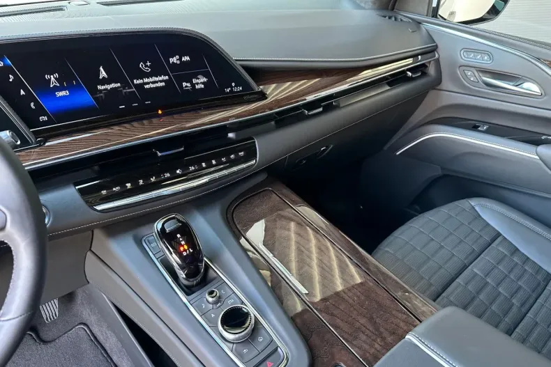 Cadillac Escalade din 2023 cu 50 km - oferta CAD125984 - foto 17