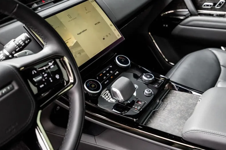 Land Rover Range Rover Sport din 2023 cu 5.997 km - oferta LAN125987 - foto 16