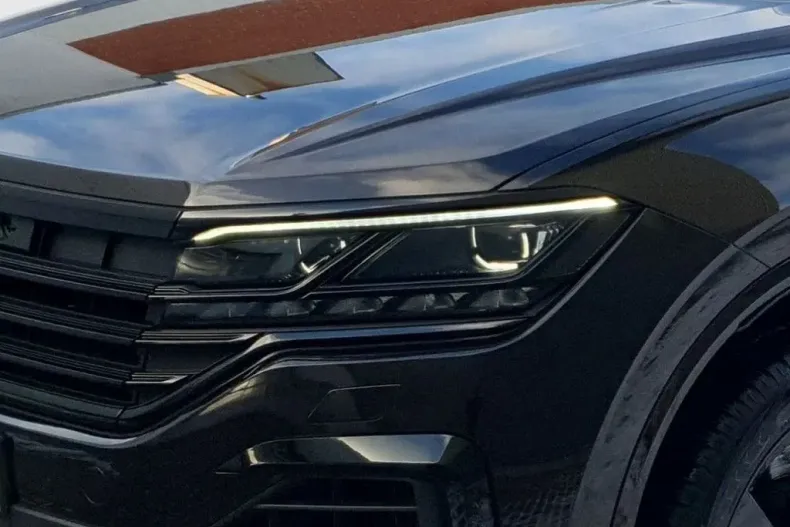 Volkswagen Touareg din 2022 cu 72.000 km - oferta VOL125989 - foto 6