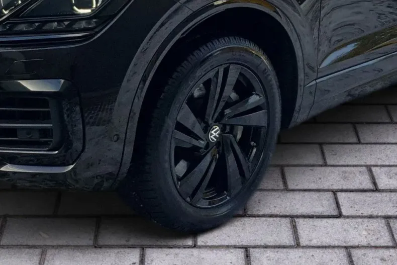 Volkswagen Touareg din 2022 cu 72.000 km - oferta VOL125989 - foto 7