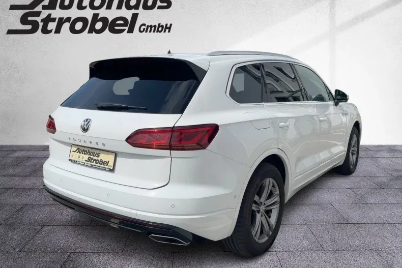Volkswagen Touareg din 2020 cu 30.465 km - oferta VOL125994 - foto 6