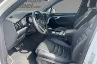 Volkswagen Touareg din 2020 cu 30.465 km - oferta VOL125994 - foto 8