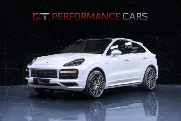 Porsche Cayenne din 2022 - oferta POR125996