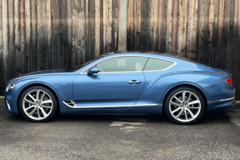 Bentley Continental GT din 2021 cu 32.600 km - oferta BEN125997 - foto 4
