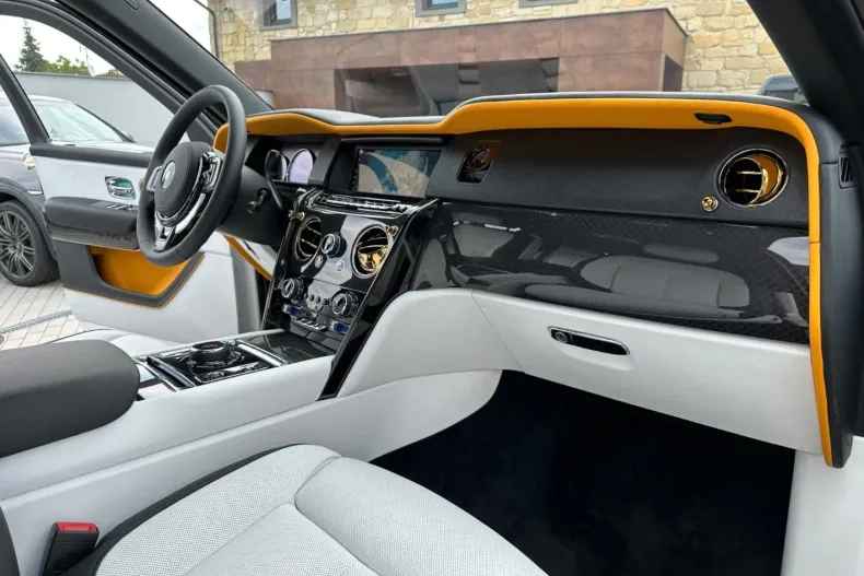 Rolls-Royce Cullinan din 2023 cu 8.900 km - oferta ROL126002 - foto 8