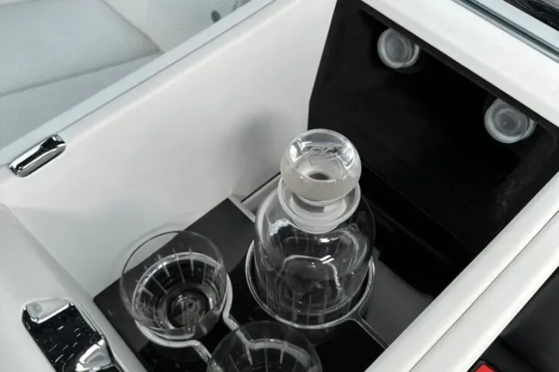 Rolls-Royce Cullinan din 2023 cu 8.900 km - oferta ROL126002 - foto 13