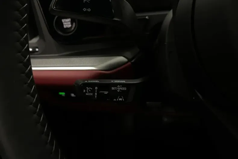 Porsche Cayenne din 2023 cu 62 km - oferta POR126003 - foto 13