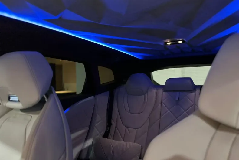 BMW XM din 2023 cu 30 km - oferta BMW126004 - foto 15