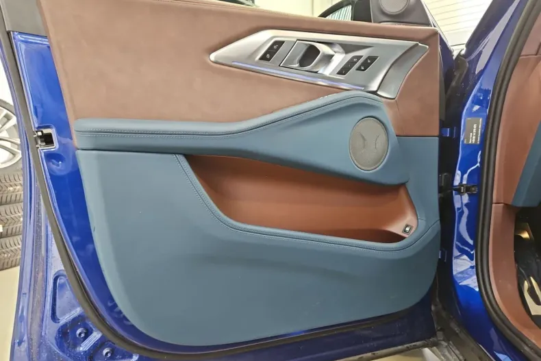 BMW XM din 2023 cu 14.458 km - oferta BMW126006 - foto 17