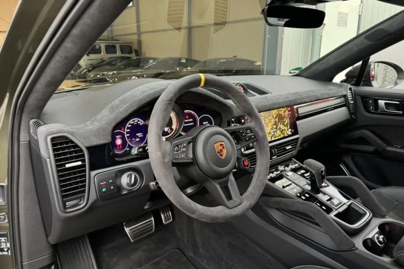 Porsche Cayenne din 2023 cu 44.900 km - oferta POR126007 - foto 10