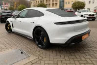 Porsche Taycan din 2022 cu 38.960 km - oferta POR126008 - foto 7
