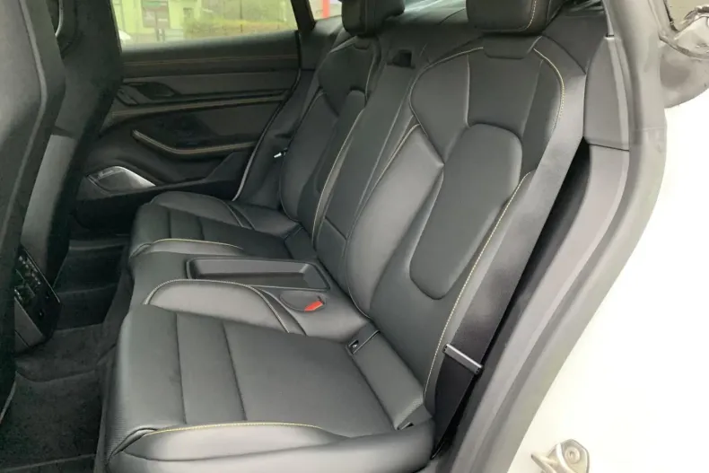 Porsche Taycan din 2022 cu 38.960 km - oferta POR126008 - foto 13