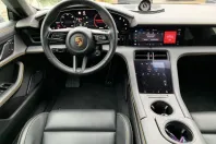 Porsche Taycan din 2022 cu 38.960 km - oferta POR126008 - foto 14