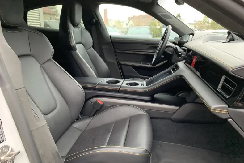 Porsche Taycan din 2022 cu 38.960 km - oferta POR126008 - foto 15