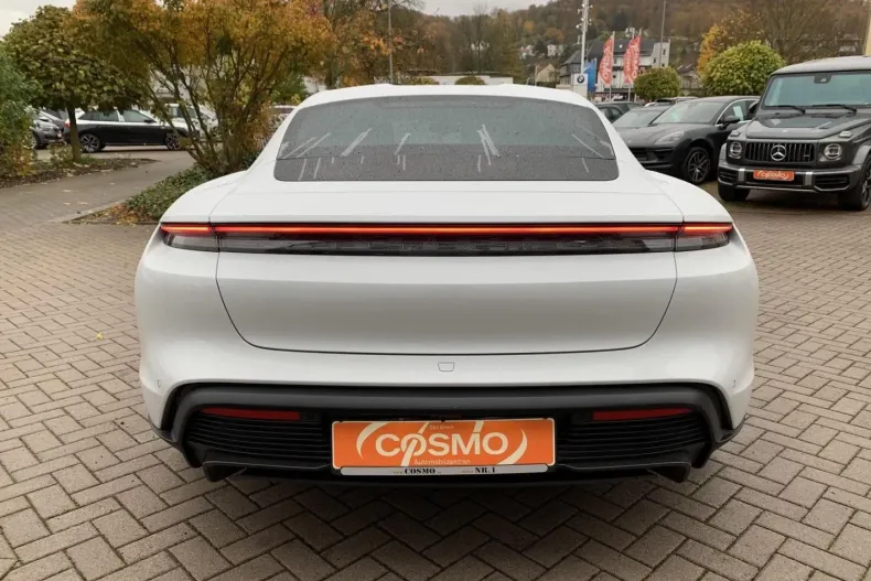 Porsche Taycan din 2022 cu 38.960 km - oferta POR126008 - foto 25