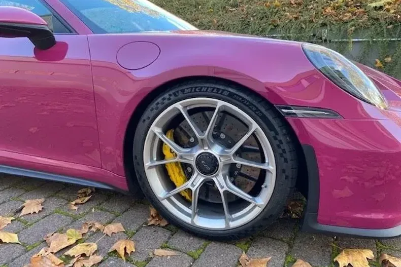 Porsche 992 din 2021 cu 9.500 km - oferta POR126015 - foto 3