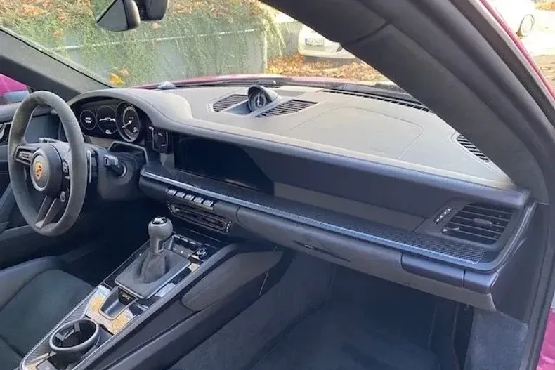 Porsche 992 din 2021 cu 9.500 km - oferta POR126015 - foto 12