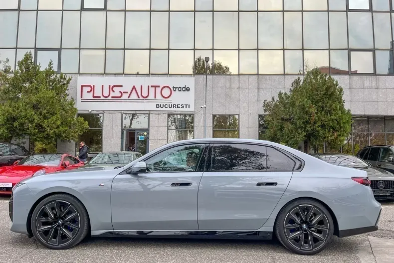 BMW 740 din 2023 cu 10.000 km - oferta BMW126017 - foto 10