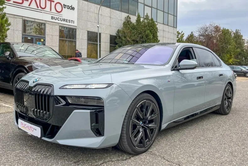 BMW 740 din 2023 cu 10.000 km - oferta BMW126017 - foto 11