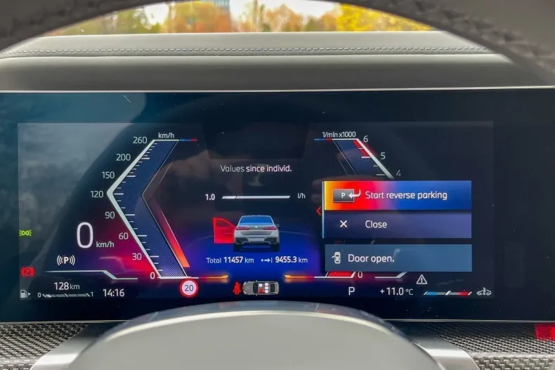 BMW 740 din 2023 cu 10.000 km - oferta BMW126017 - foto 26