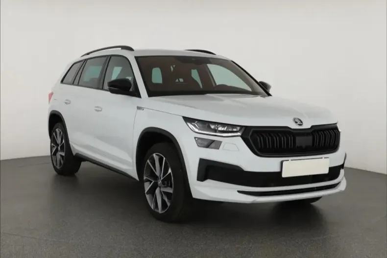 Skoda Kodiaq din 2022 cu 21.750 km - oferta SKO126018 - foto 1