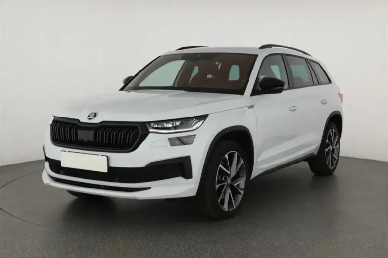Skoda Kodiaq din 2022 cu 21.750 km - oferta SKO126018 - foto 3