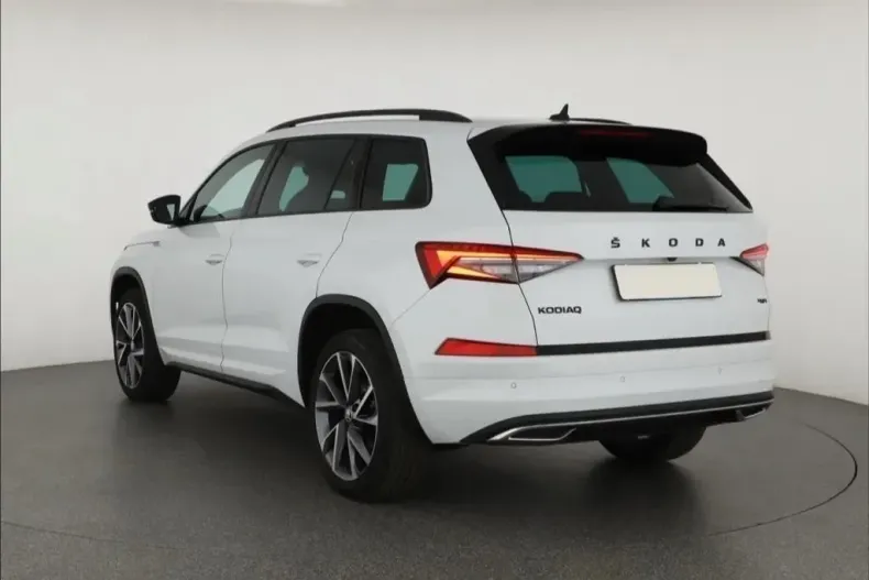 Skoda Kodiaq din 2022 cu 21.750 km - oferta SKO126018 - foto 5